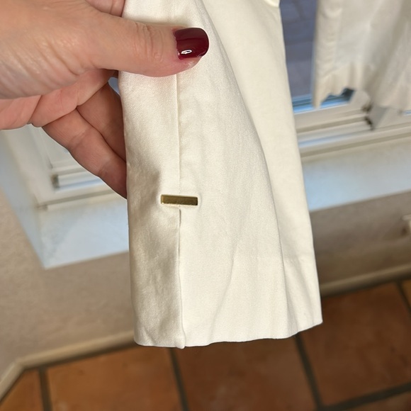 White Chico’s women’s pants size 16 (Chico’s size 3) - Picture 4 of 8